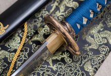 Lade das Bild in den Galerie-Viewer, Full Tang Hand Made Japanese Samurai Sword Snake Brass tsuba Forged Folded Damascus Steel Katana Real Sword,Full Tang Handgefertigtes japanisches Samurai-Schwert flexibles Schlangen geschmiedetes gefaltetes Damaskus Stahl Katana echtes Schwert