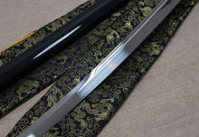 Load image into Gallery viewer, TsiaoChih Hand Made Japanese Sword UNOKUBI-ZUKURI Blade real sharp Katana Ship From German
